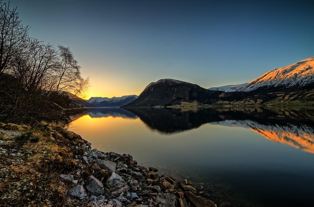Jolstraholmen Camping Og Hytter Vassenden Exterior foto