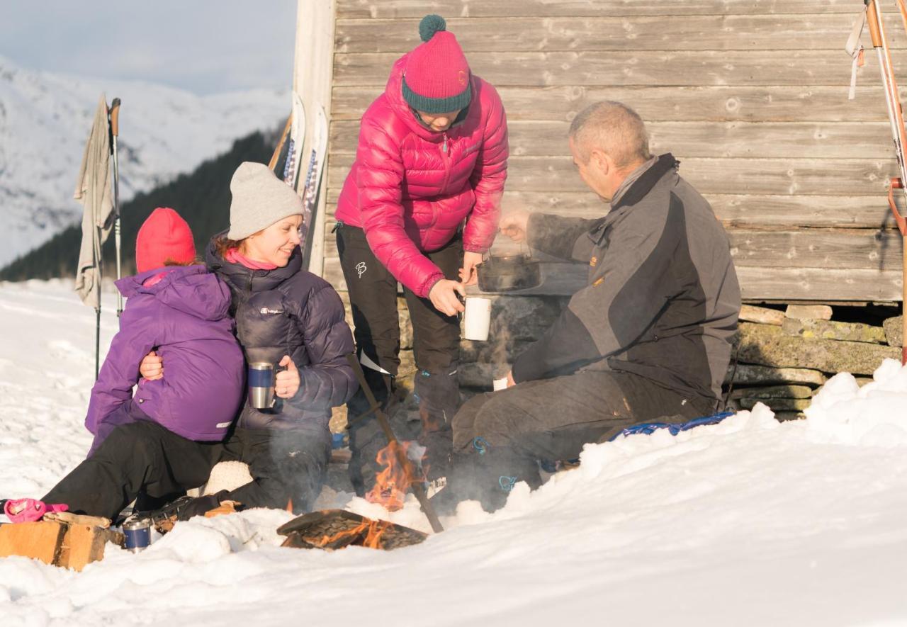 Jolstraholmen Camping Og Hytter Vassenden Exterior foto